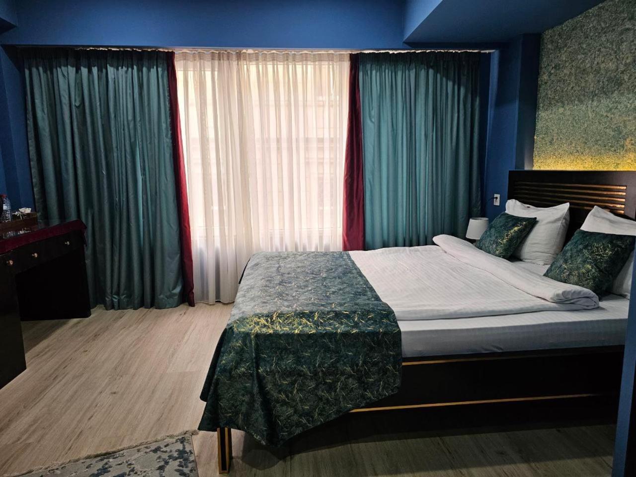 Haz Boutique Hotel Baky Esterno foto