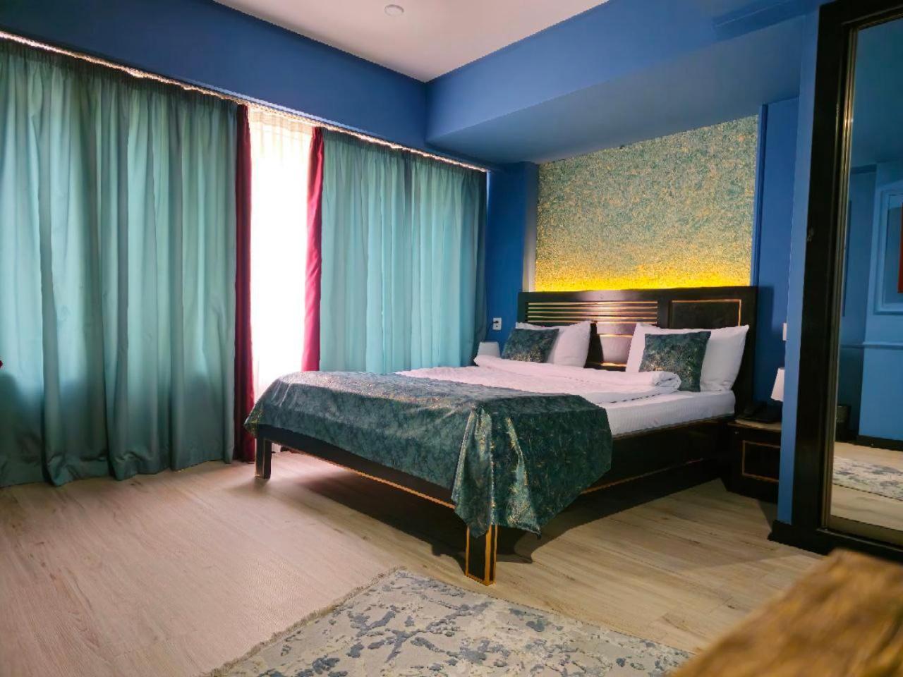 Haz Boutique Hotel Baky Esterno foto