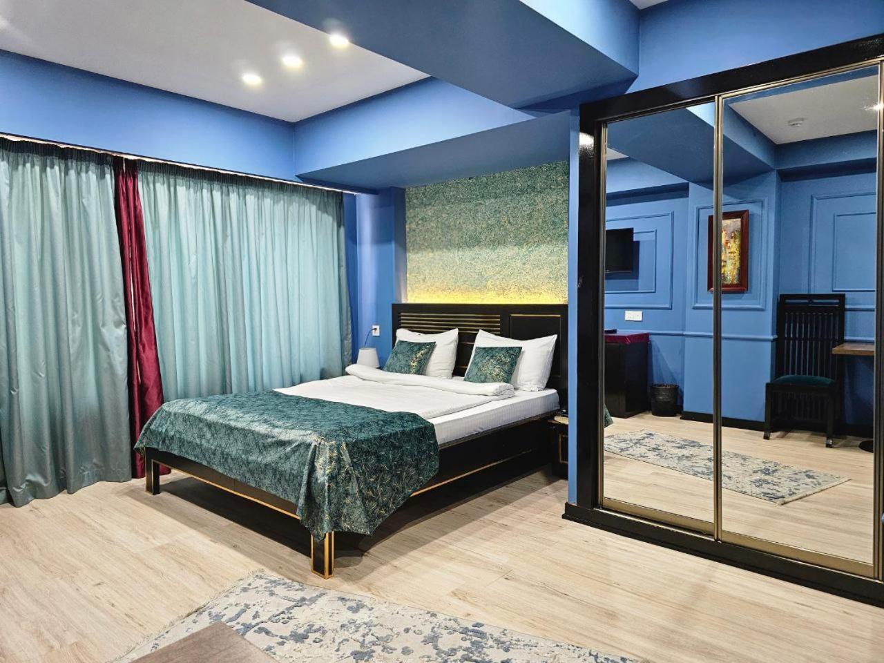 Haz Boutique Hotel Baky Esterno foto