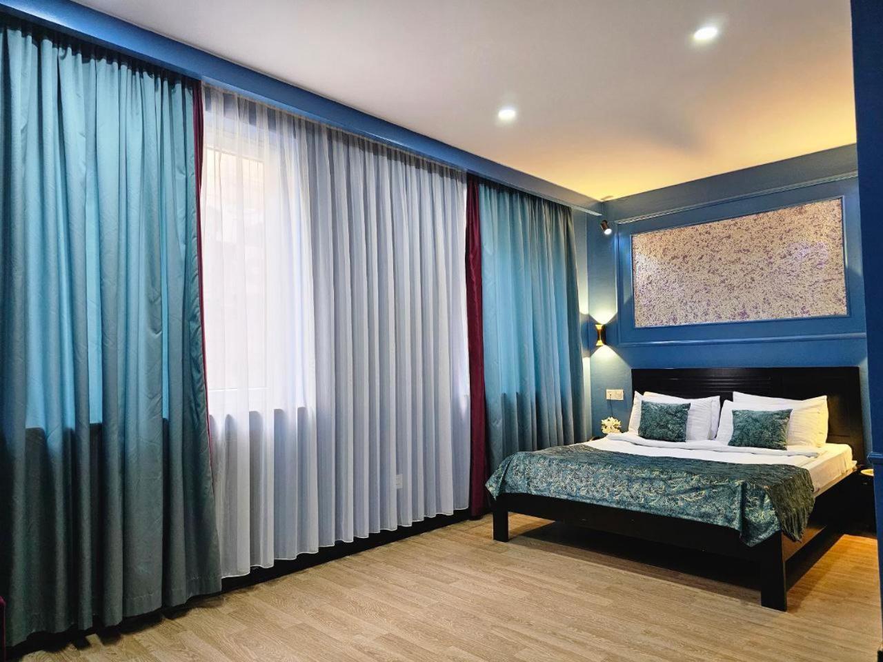 Haz Boutique Hotel Baky Esterno foto